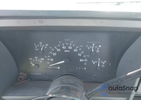 1992 Chevrolet Gmt-400 C1500 z USA, uszkodzony, nr VIN 1GCEC14H0NE197331